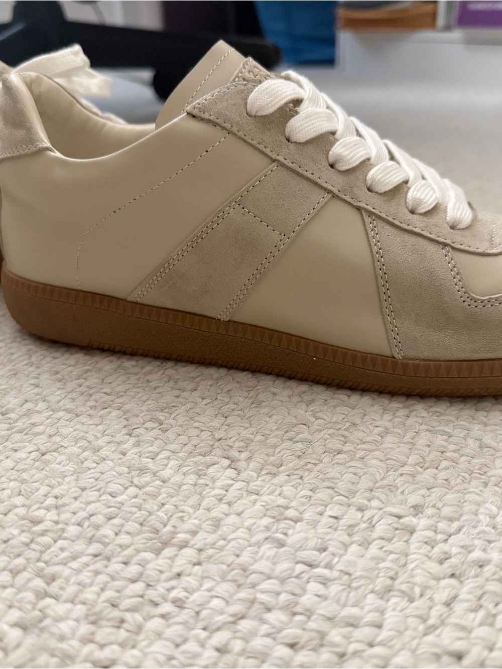 Maison Margiela Replica sneakers beige